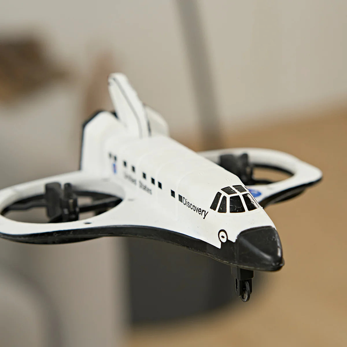 RC Space Shuttle Discovery