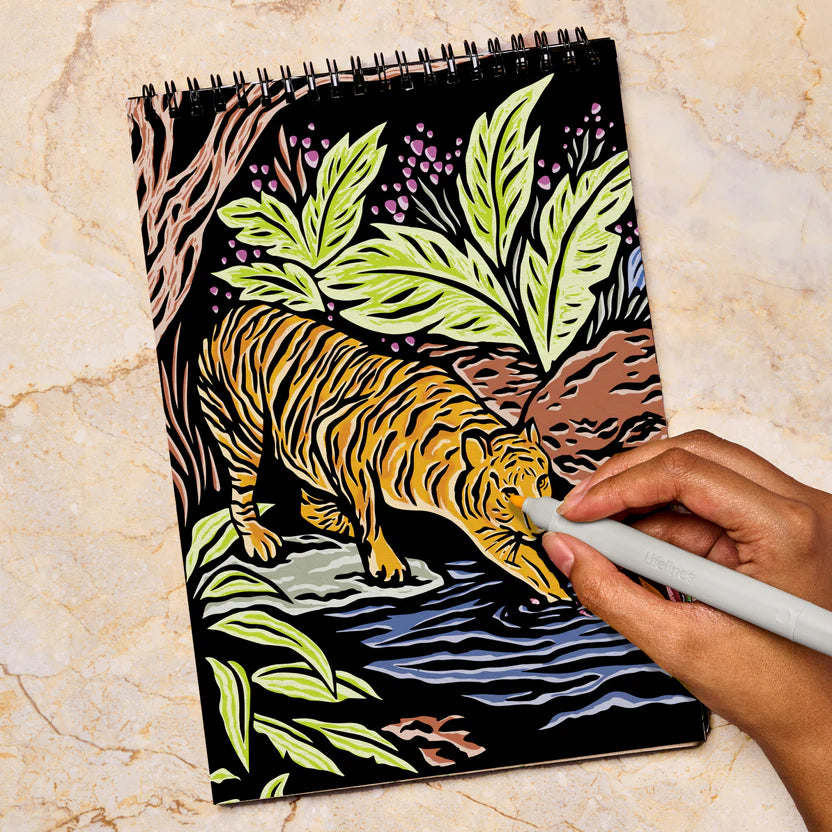 Lifelines FlowART: Hidden Patterns, Animals