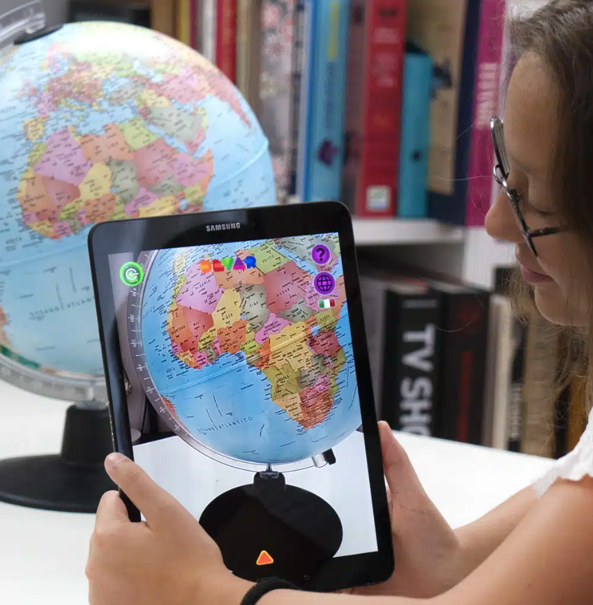 Astromomer 2 in 1 Globe with Augmented Reality