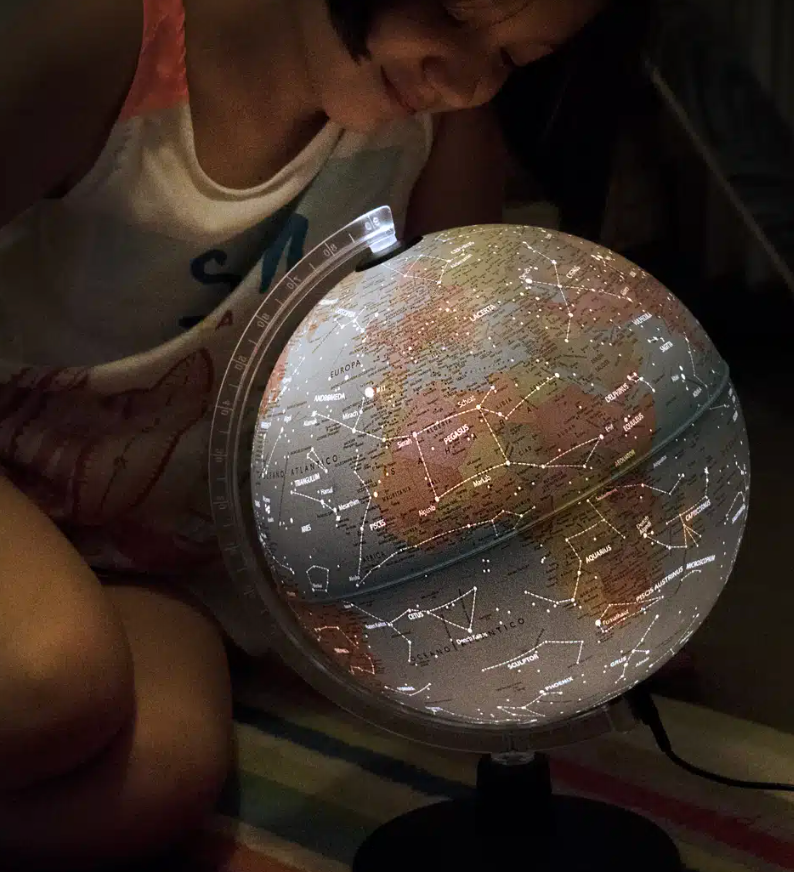 Astromomer 2 in 1 Globe with Augmented Reality