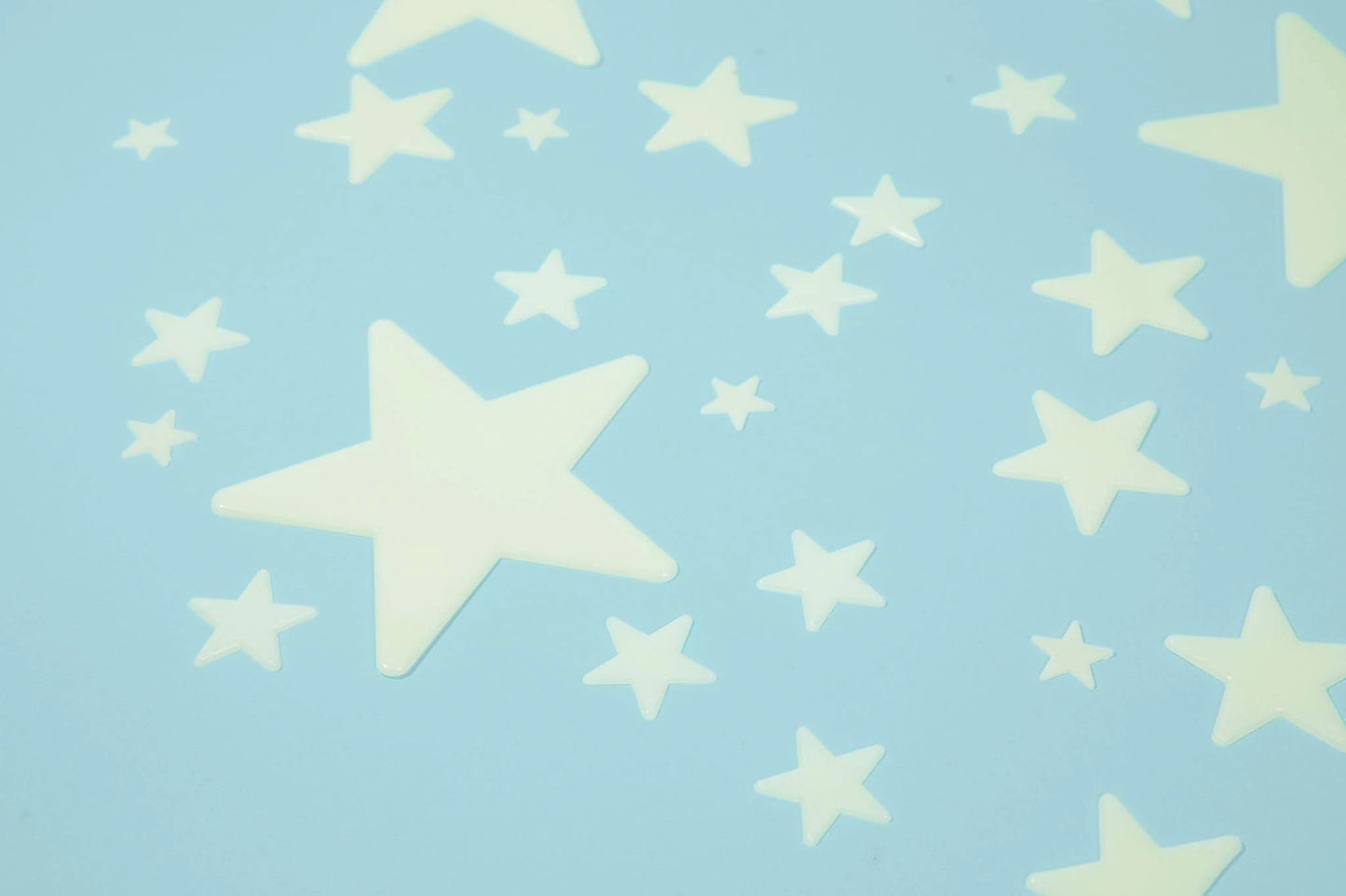 Glowing Wonder Stars